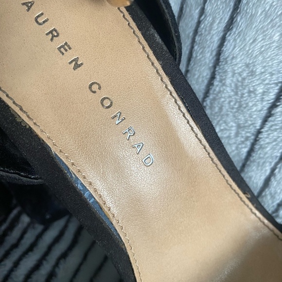 Lauren Conrad Black Suede Women's Platform Heels - Picture 5 of 5
